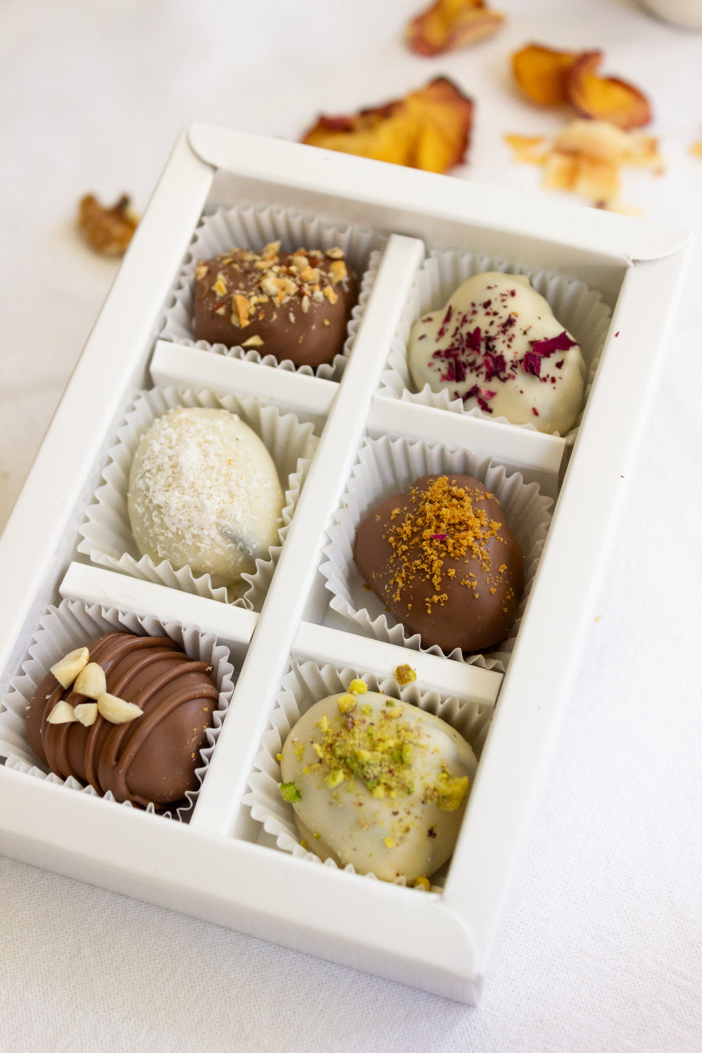 Gourmet Stuffed Dates - 6 piece